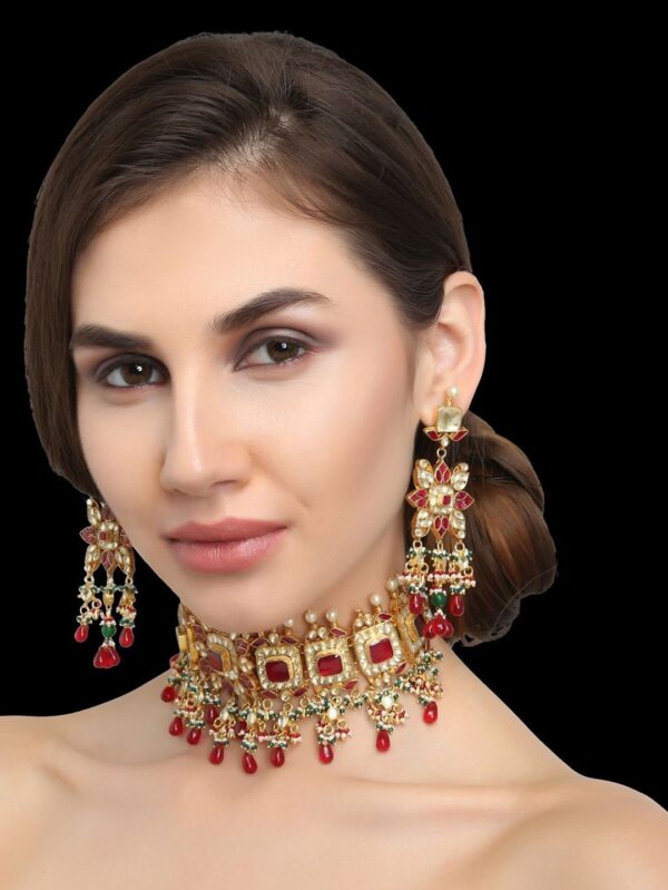 Buy Timeless Kundan Gemstone Necklace - Image 2