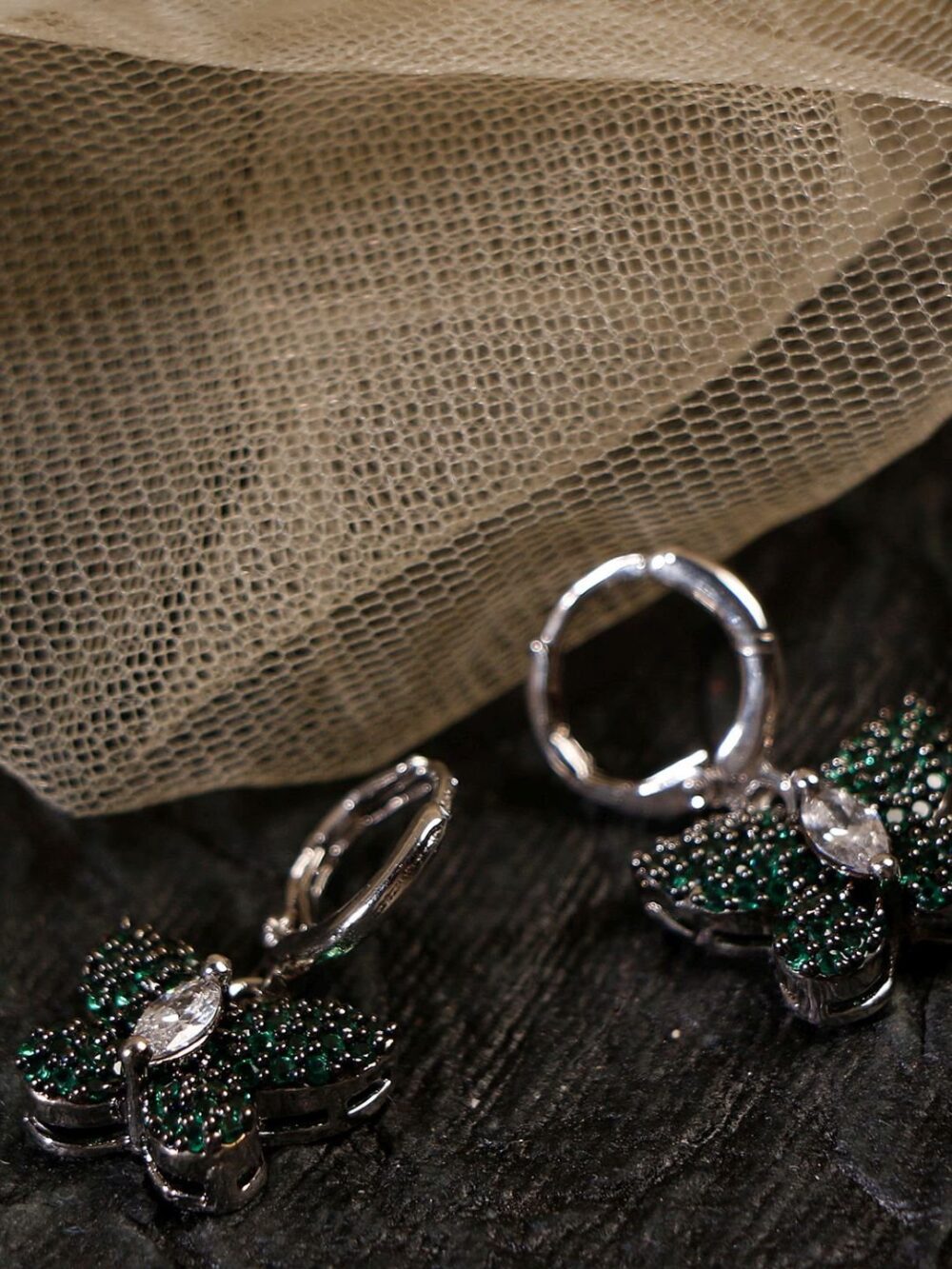 Bridal Kundan Earrings - Image 3