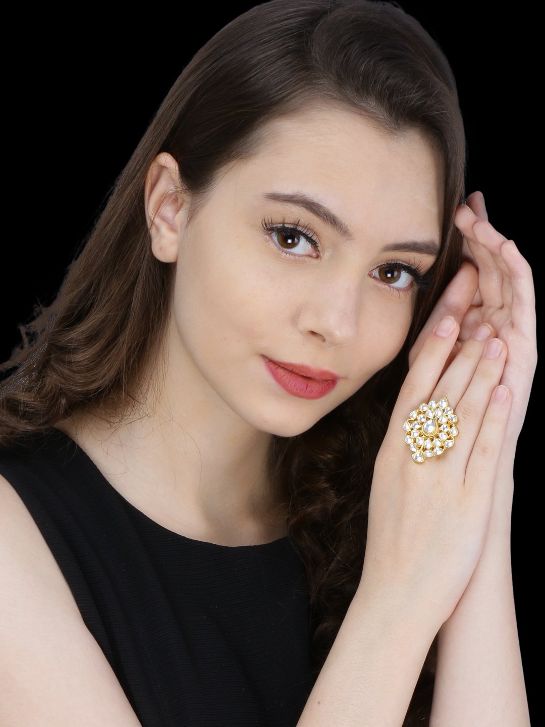 Leaf Shaped Kundan Studded Finger Ring - Image 3