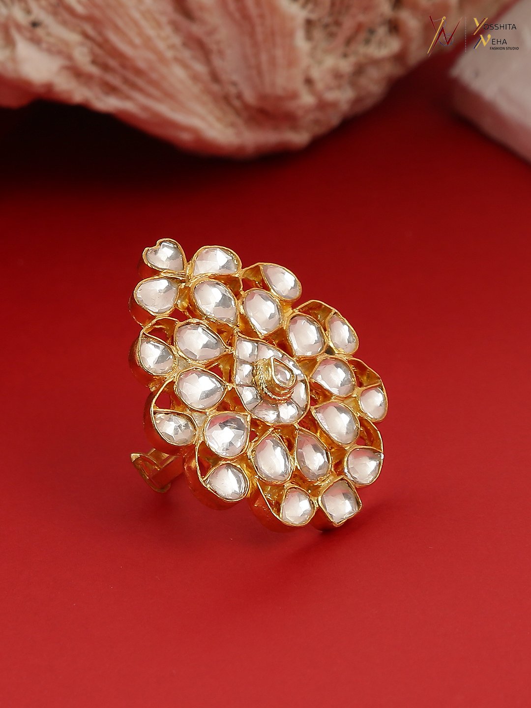 Dew drop shaped Kundan Finger Ring