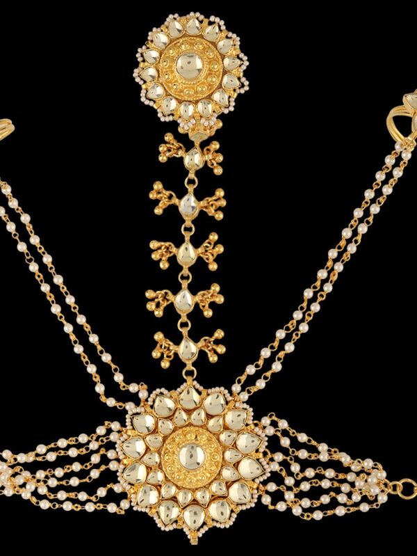 Buy Opulent Kundan Elegance Set - Image 5