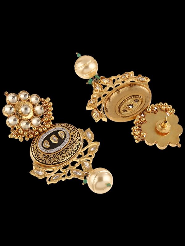 Buy Enchanting Kundan Gemstone Set - Image 5