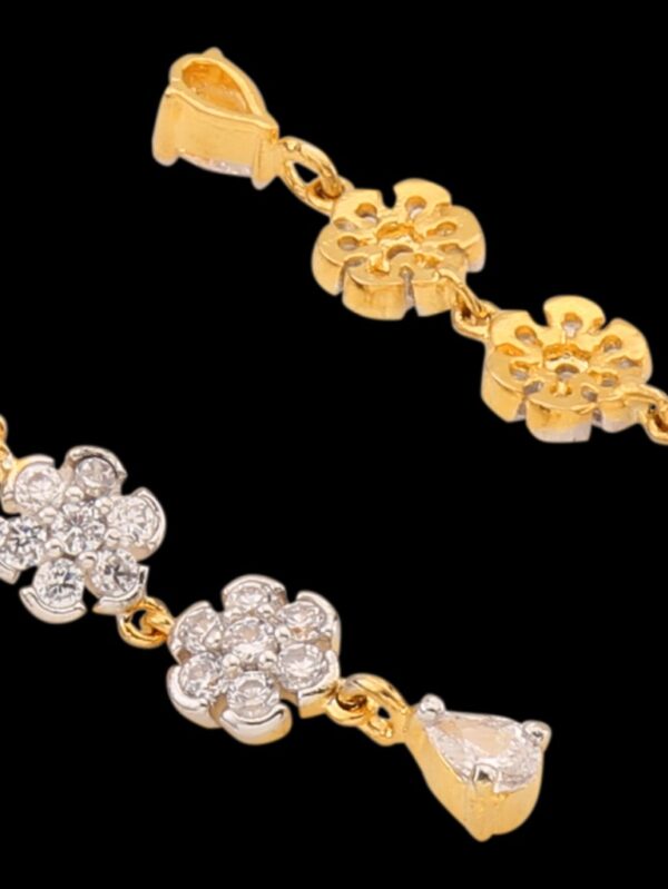 Buy Regal Radiance Necklace - Image 3