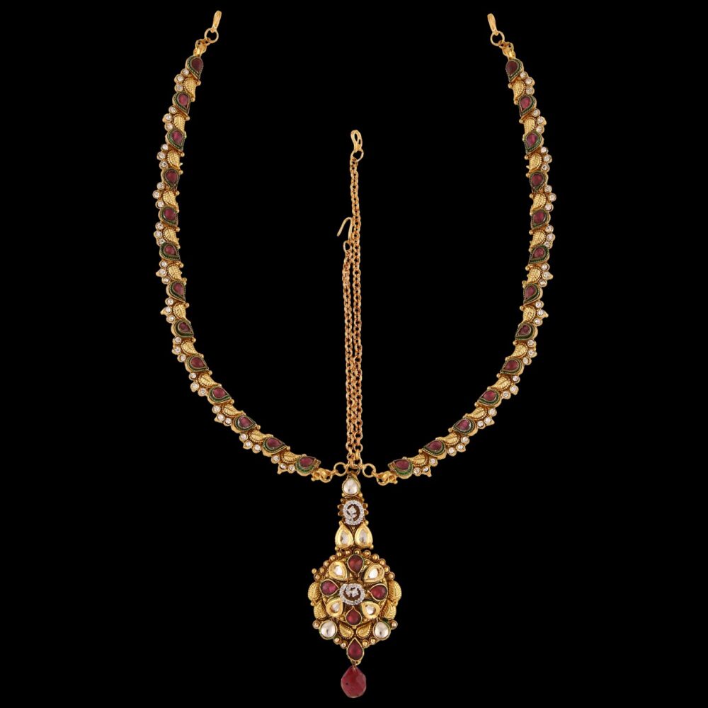 Buy Graceful Gardenia Gaze American Diamond Necklace Set - Image 3