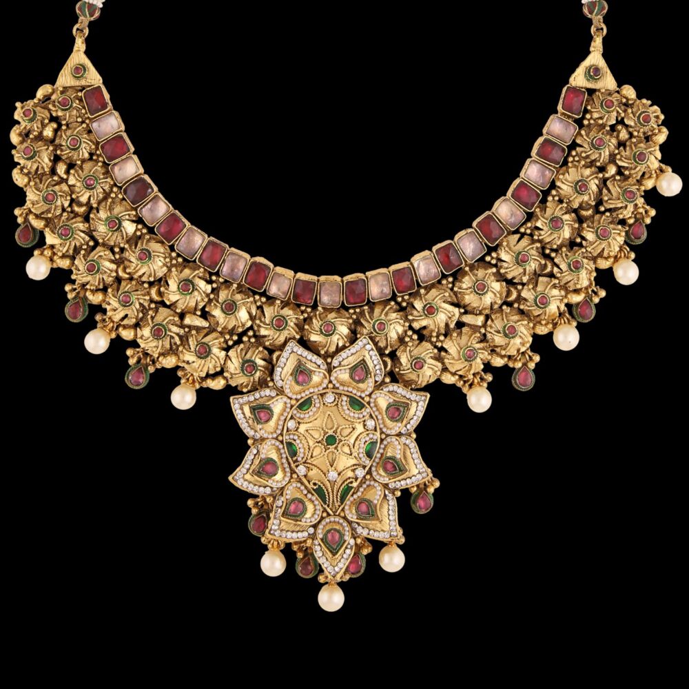 Buy Amazing Traditional Rare Semi Polished Gold Jewelry For Bride - Image 2