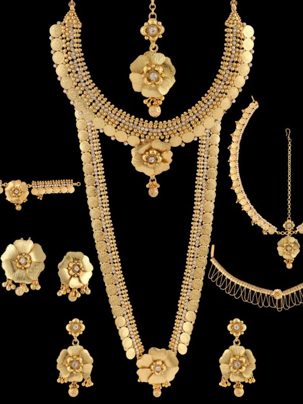 Buy Mini Flower Petal Design Antique Gold Finished Bridal Jedwelry - Image 9