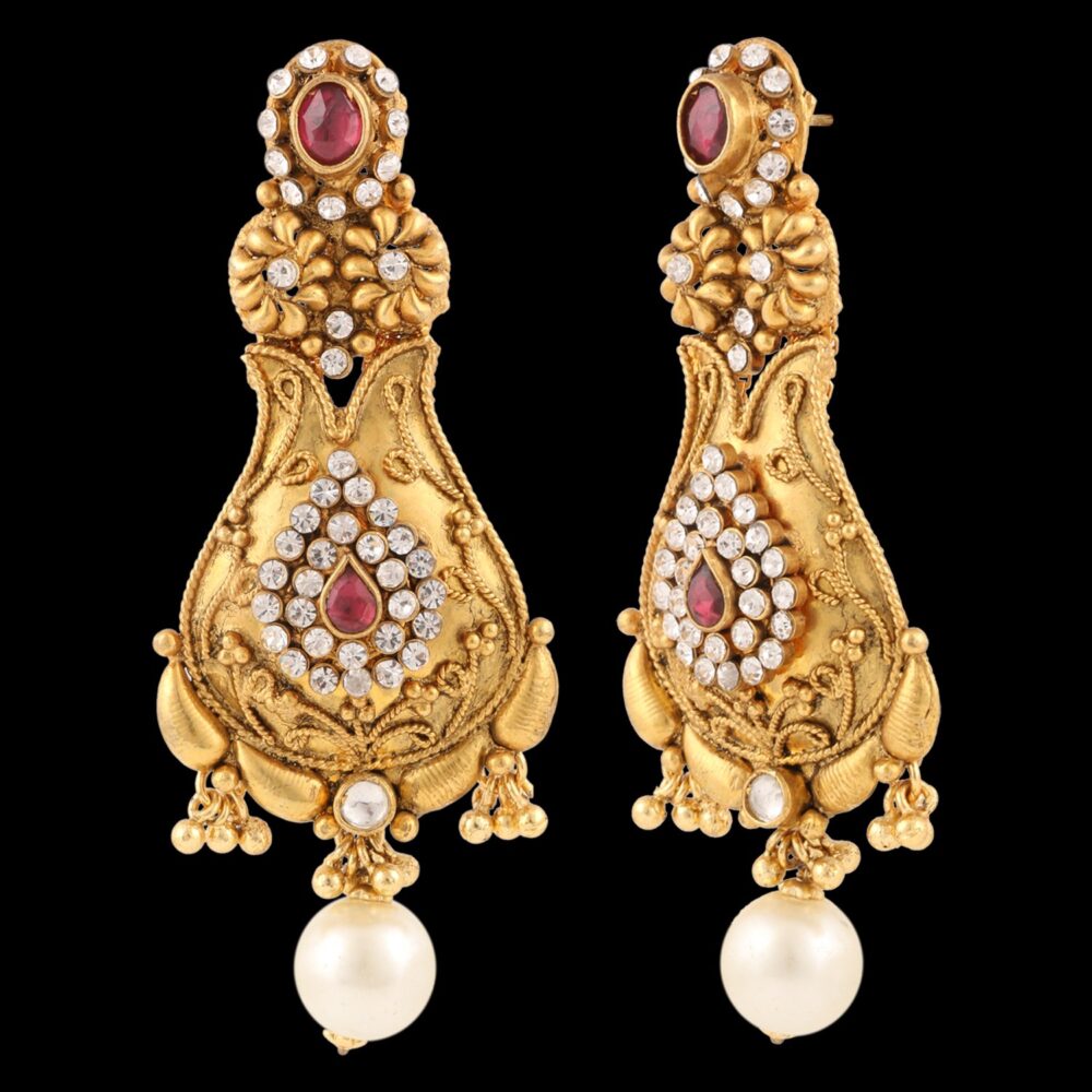 Buy Classic Kundan Bridal Set and (Nose Ring) - Image 8
