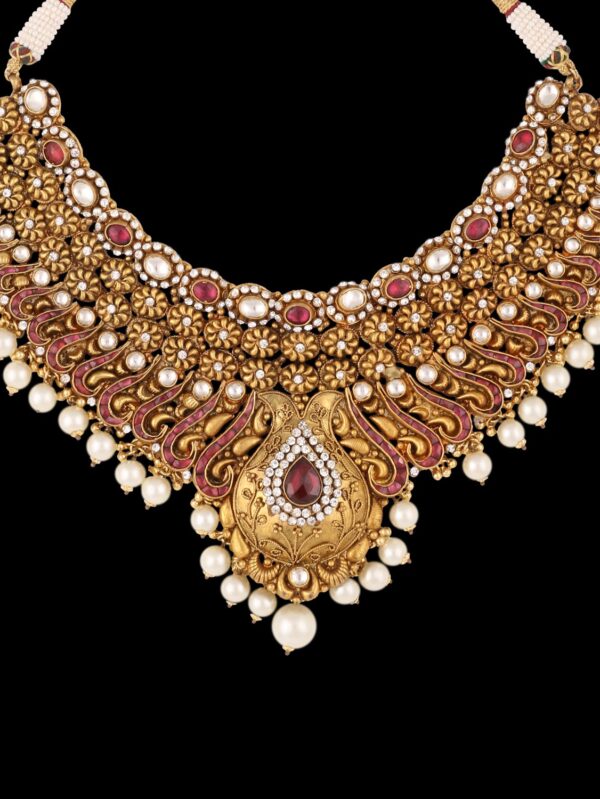 Buy Classic Kundan Bridal Set and (Nose Ring) - Image 6