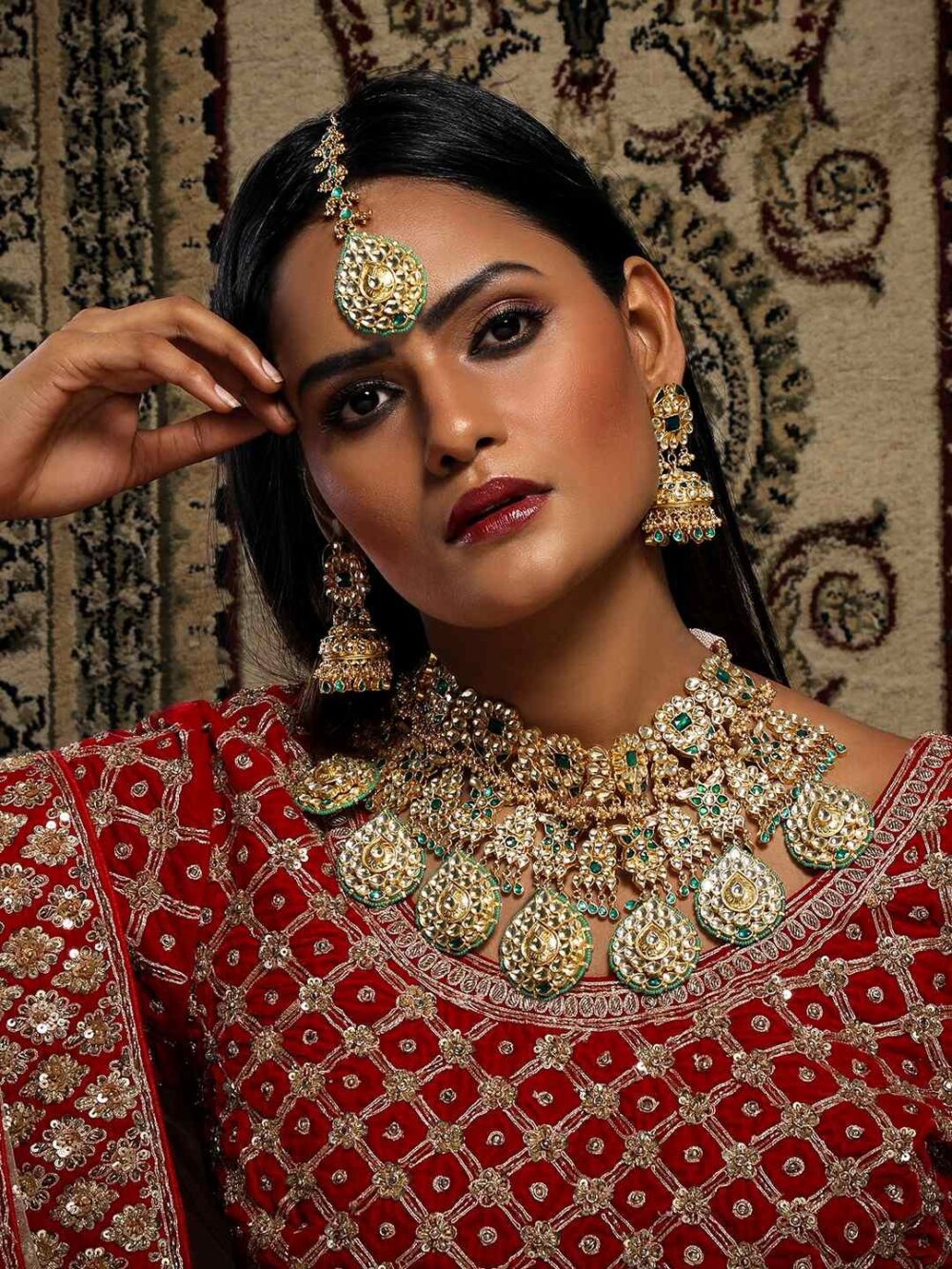 Buy Divine Kundan Polki Ensemble