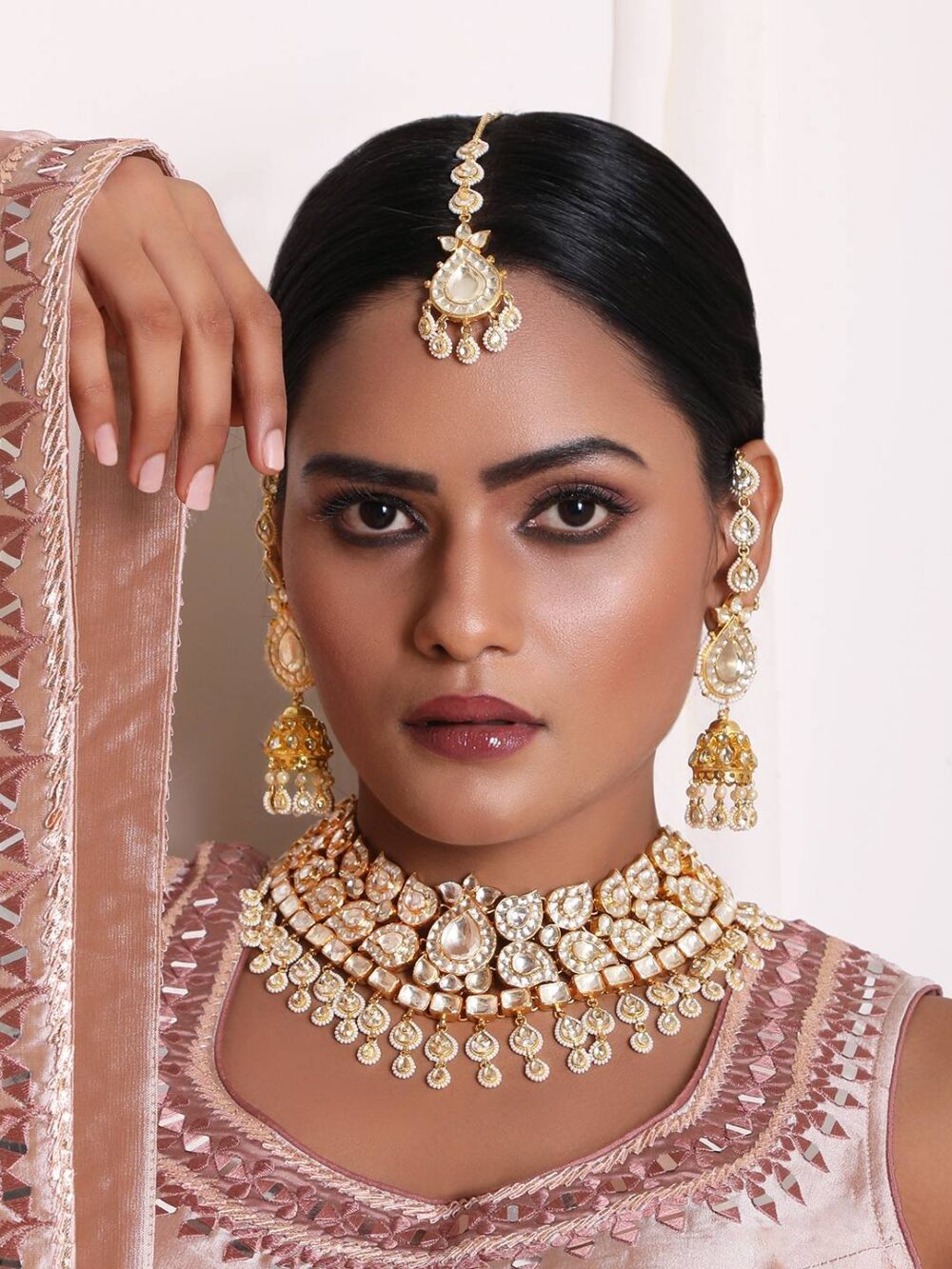 Buy Moonlight Kundan Bridal Ensemble - Image 2