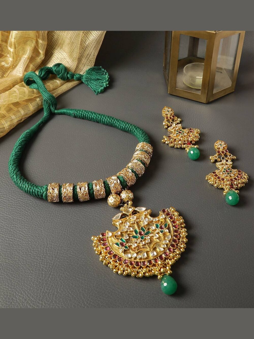 Buy Dazzling Kundan Bridal Elegance