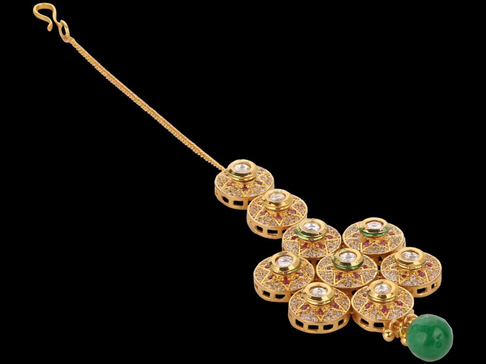Pretty Flower Design Green Stone Damini Tikka/ Maang Tikka/ Polki - Image 4