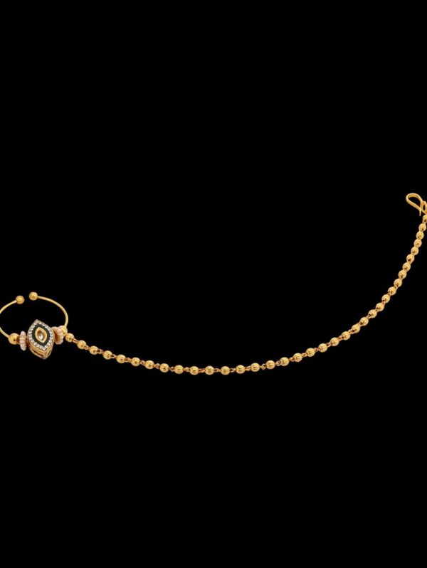 Gold finish with polki and stone detail nose ring - Image 5