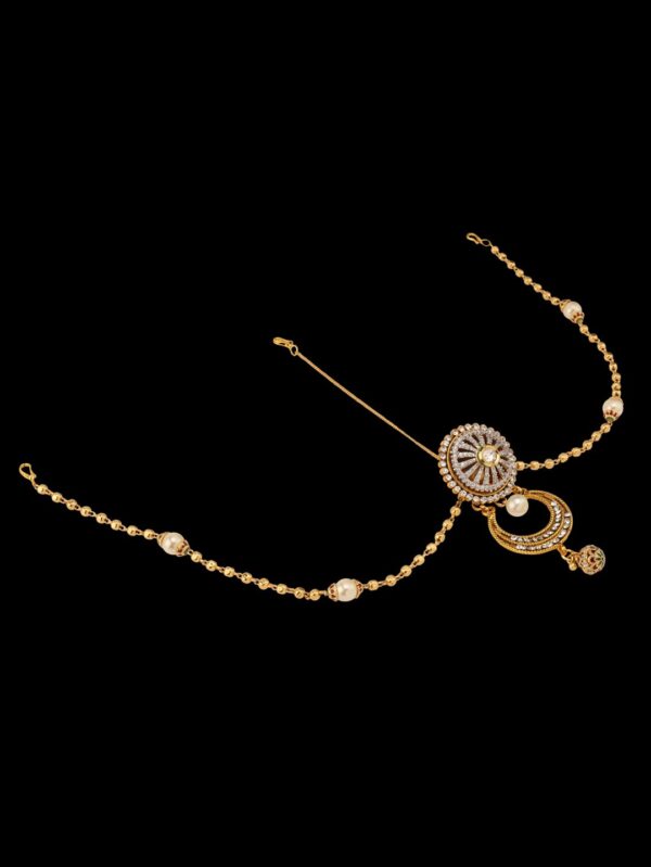 Diamond Rajasthani Maang Tikka Borla with Chandbali Style Hanging - Image 4